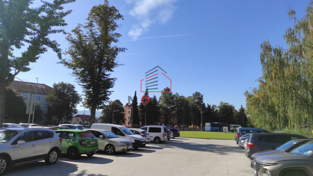 Na prenájom kancelárske priestory  Dubnica nad Váhom, ul. Obrancov mieru