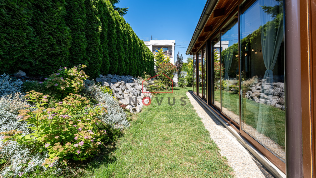 --PREDANÉ--  4izbový bungalov s garážou, Trenčianska Turná