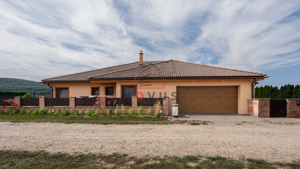 Na predaj rodinný dom - bungalov, Košeca