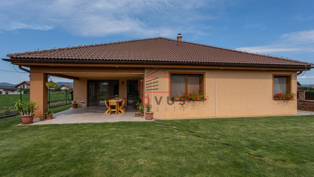 Na predaj rodinný dom - bungalov, Košeca