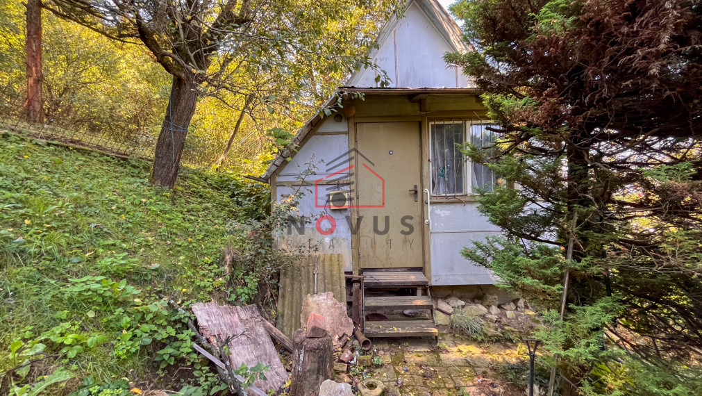 Na predaj chata so záhradou , Dubnica nad Váhom ,Horekončie