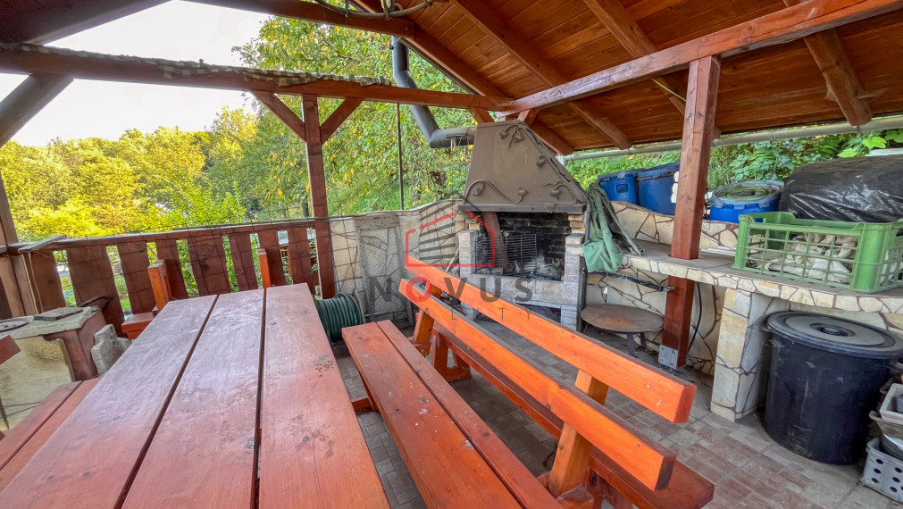 Na predaj chata so záhradou , Dubnica nad Váhom ,Horekončie