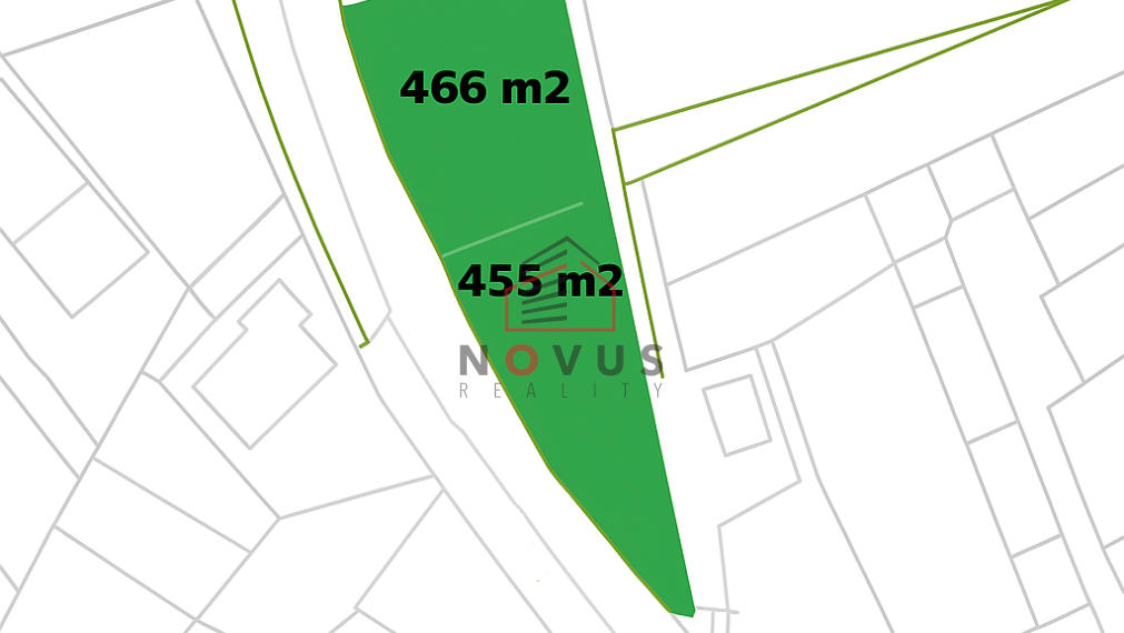 REZERVOVANÉ.Na predaj starší rodinný dom v Košeci s pozemkom 921 m2