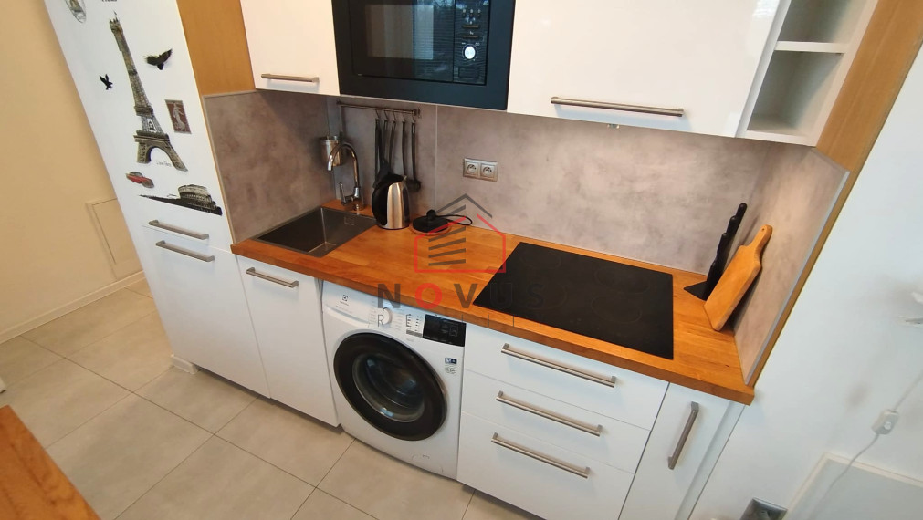 Na prenájom moderná garsónka 18,5 m2 ,Dubnica nad Váhom, ul.Obrancov mieru