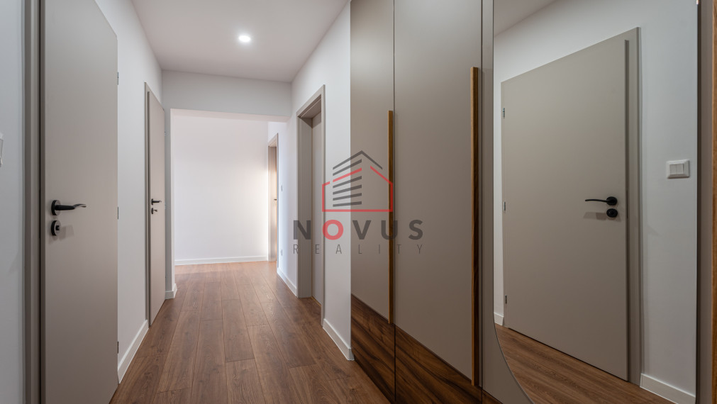 Nadštandartný 3 Izbový byt s garážou - Dubnica nad Váhom