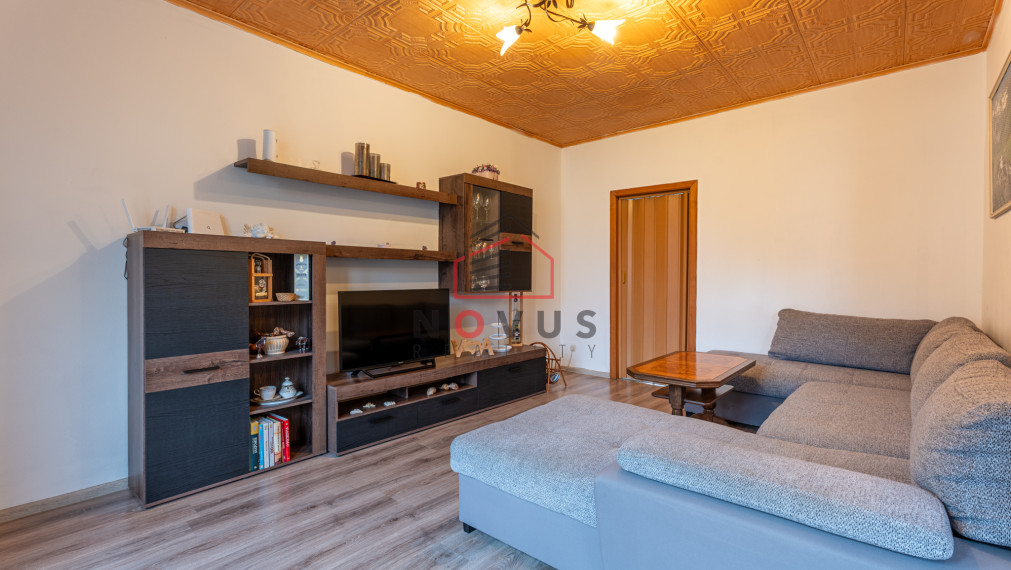 3 IZBOVÝ BYT Nová Dubnica