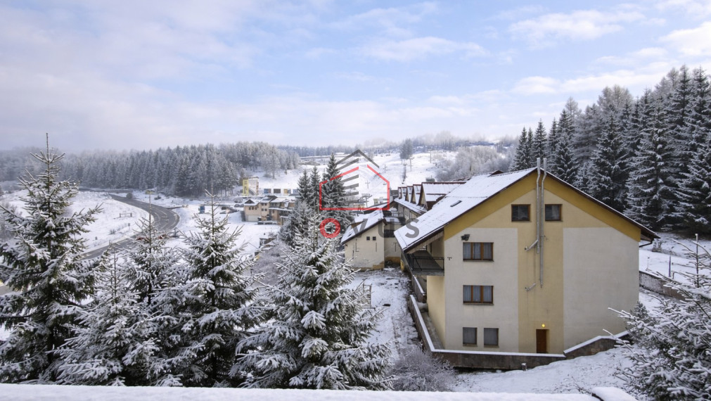 Rezervované!!Na predaj 2-izbový byt  46 m2, Donovaly – pri vleku Nová hoľa, balkón, parkovanie