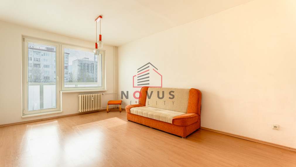 Na predaj 2 izbový byt,  Dubnica nad Váhom , 62 m2 , 2 balkóny, Centrum I