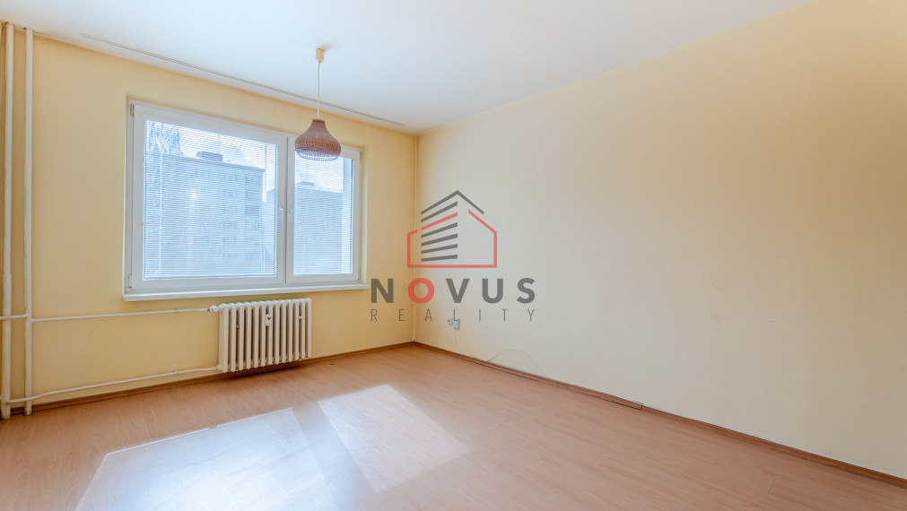 Na predaj 2 izbový byt,  Dubnica nad Váhom , 62 m2 , 2 balkóny, Centrum I