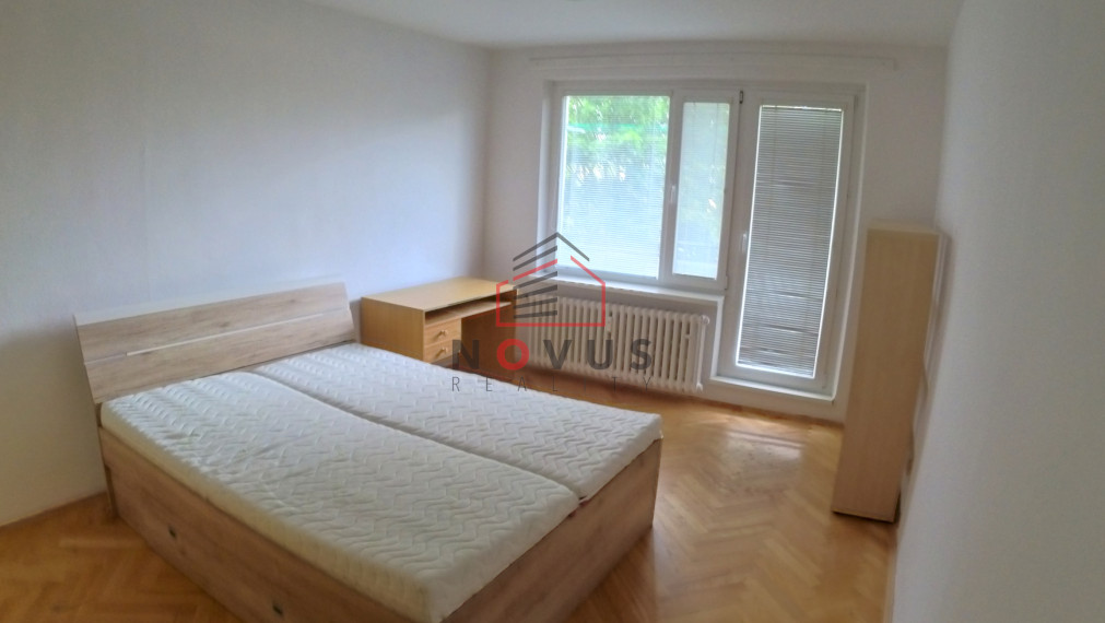 Na predaj 3 izbový byt, 80 m2, Dubnica n/V, Centrum 1,balkón,loggia