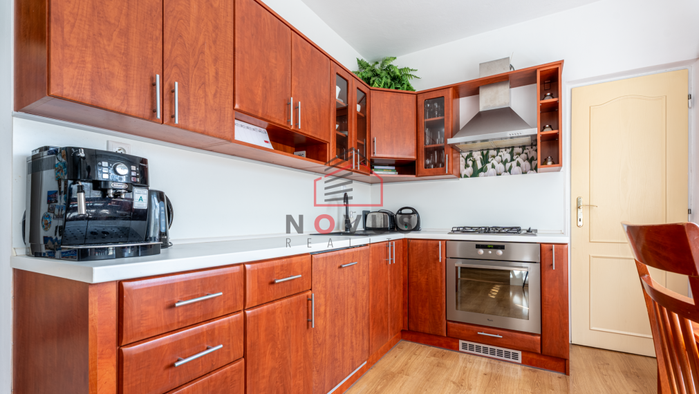 Na predaj 4 izbový byt, Nová Dubnica, ul. SNP