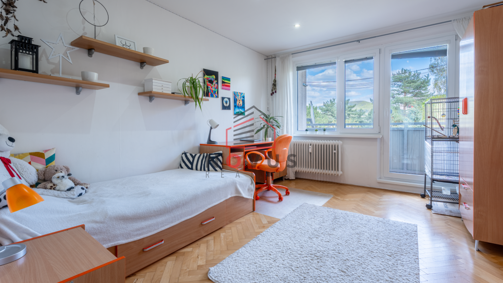 Na predaj 4 izbový byt, Nová Dubnica, ul. SNP