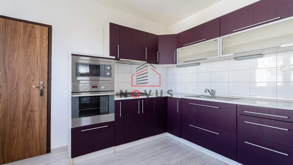 Na predaj 3 izbový byt, 68 m2, Dubnica nad Váhom, Pod hájom