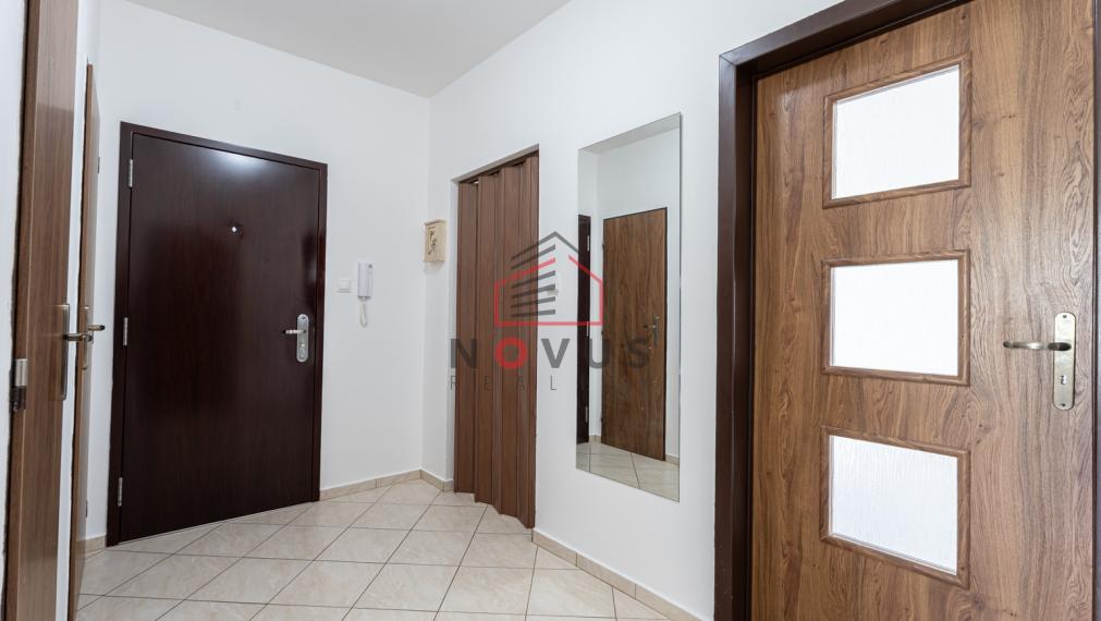 Na predaj 3 izbový byt, 68 m2, Dubnica nad Váhom, Pod hájom