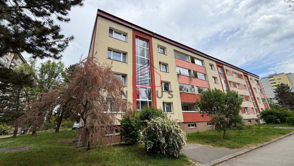 Na predaj 3 izbový byt, 70 m2, Dubnica nad Váhom, Centrum I