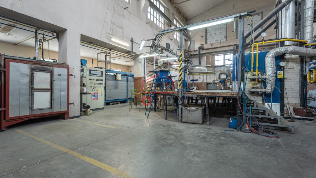 Predaj | Výrobná hala s technológiami a zázemím | 1 018 m² | Dubnica nad Váhom
