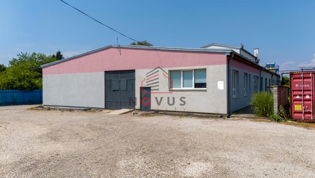 Predaj | Výrobná hala s technológiami a zázemím | 1 018 m² | Dubnica nad Váhom