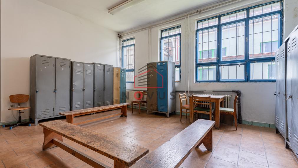 Predaj | Výrobná hala s technológiami a zázemím | 1 018 m² | Dubnica nad Váhom