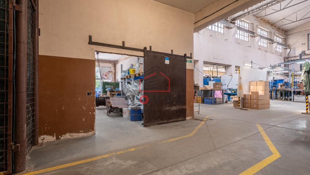 Predaj | Výrobná hala s technológiami a zázemím | 1 018 m² | Dubnica nad Váhom