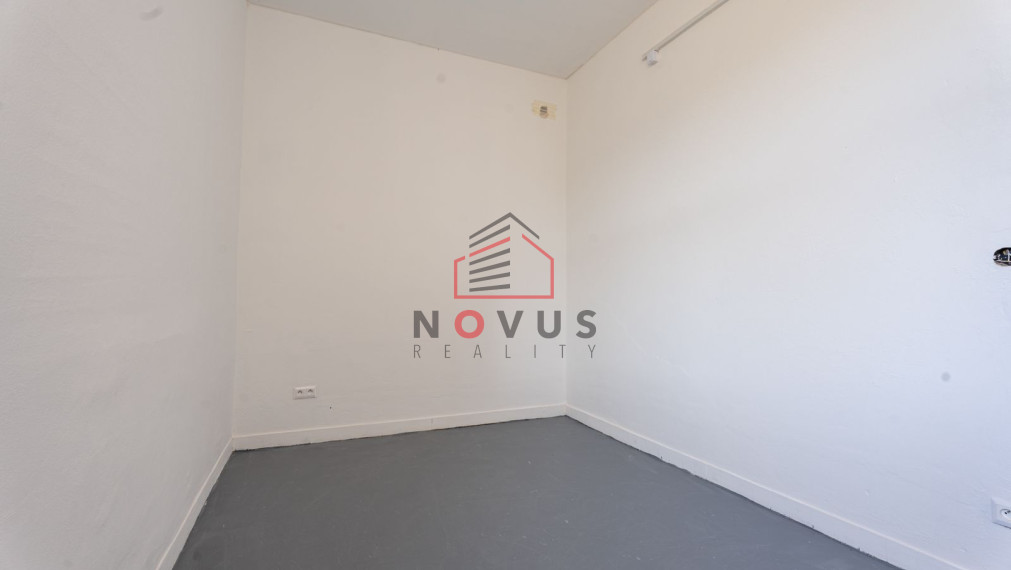 Na prenájom skladovo-výrobný priestor 330 m² s kanceláriami  Dubnica n/V, ul. Štúrova