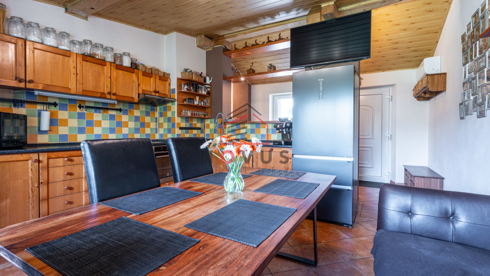 Rodinný dom s pozemkom 1524m² , Trenčianska Teplá – Príles