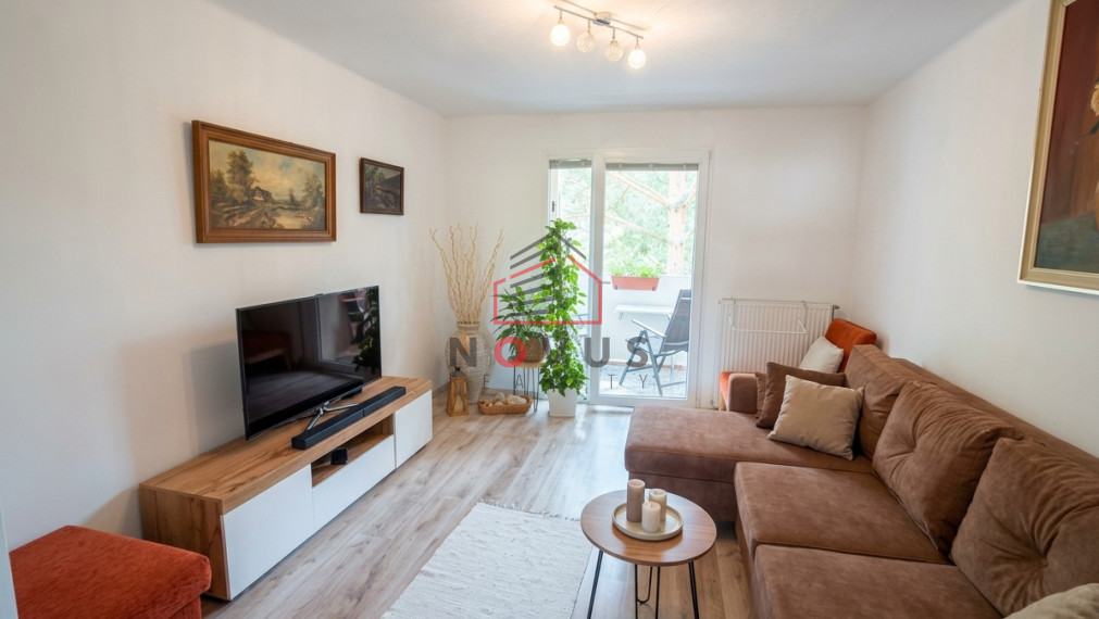 Na prenájom zariadený 2 izbový byt , 47m2,Dubnica n/V,ul.Moyzesova