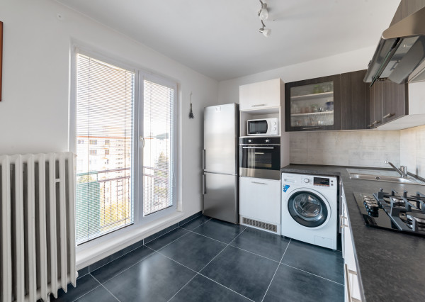 Predaj bytu ( 3izbového ) 74m2, Nová Dubnica ul. SNP