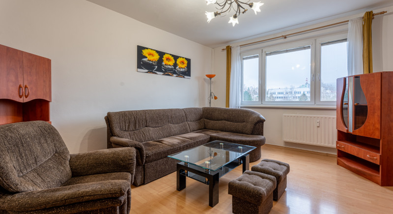 Na predaj 3 izbový byt, 68 m2, Dubnica nad Váhom, Pod hájom