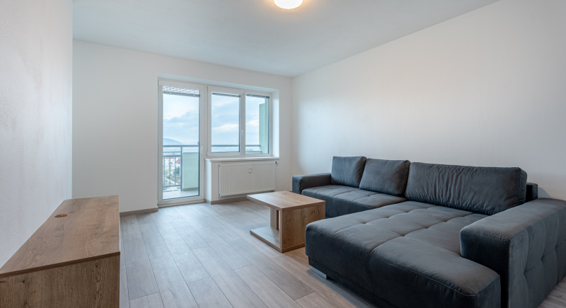 Na prenájom 2 izbový byt 64 m2,Dubnica nad Váhom,ul.Hasičská