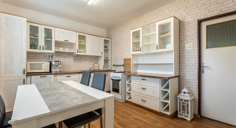 Na predaj Rodinný dom - Dubnica nad Váhom, Štúrova ulica