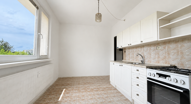 Na predaj 3 izbový byt, 70 m2, Dubnica nad Váhom, Centrum I