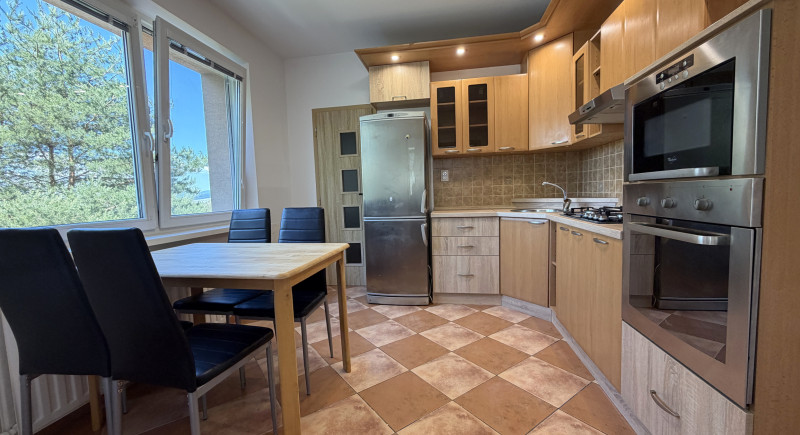 Na prenájom 3 izbový byt, 68 m2, Dubnica nad Váhom, Pod hájom