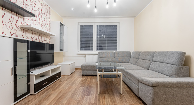 Na prenájom zariadený 2 izbový byt , 62 m2, Trenčianske Teplice ul.SNP