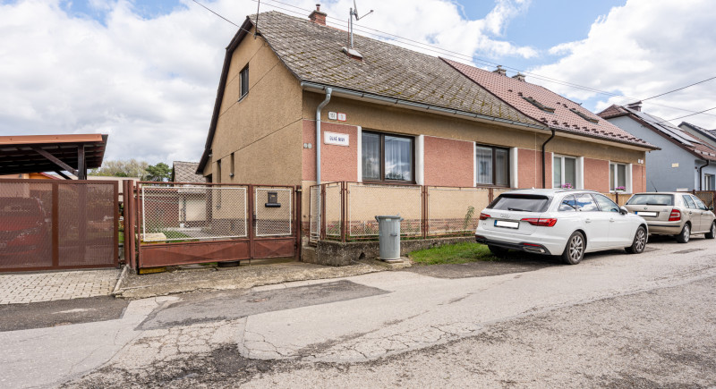 Na predaj rodinný dom, Klobušice, ul. Dlhé Nivy