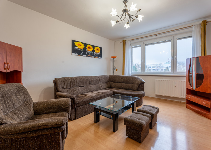 --PREDANÉ--Na predaj 3 izbový byt, 68 m2, Dubnica nad Váhom, Pod hájom